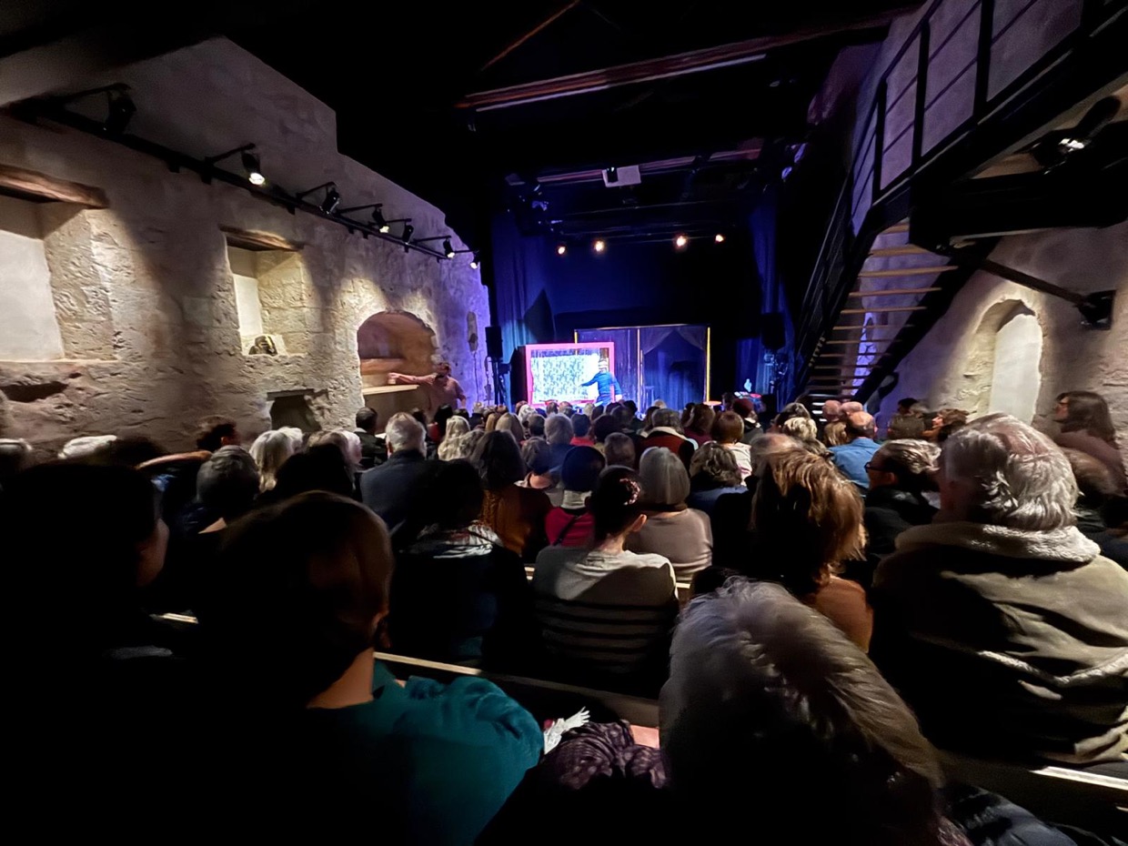 Le Carrelot, salle de spectacles et d’expositions à La Romieu